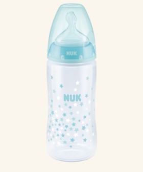 Nuk First Choice Μπιμπερό Πλαστικό με Θηλή Σιλικόνης M και Δέικτη Ελέγχου Θερμοκρασίας Γαλάζιο Αστέρια 6-18m 10.741.940