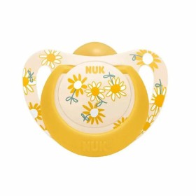 Nuk Star Πιπίλα Καουτσούκ 18-36m με Θήκη Κίτρινο 1τμχ 10.737.040